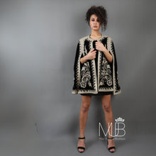 Load image into Gallery viewer, Zahra Floral Velvet Cape Jacket