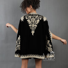 Load image into Gallery viewer, Zahra Floral Velvet Cape Jacket